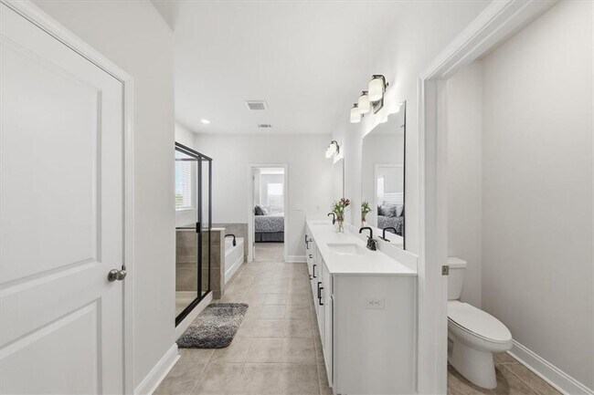 Building Photo - 3939 Alderstone Dr