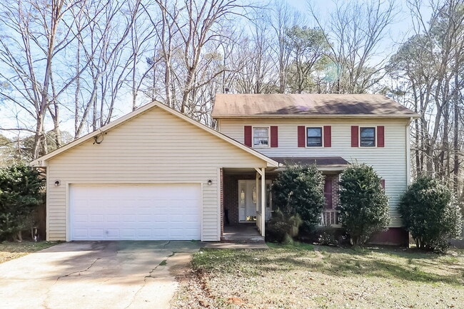 Building Photo - 1489 George Dr SE