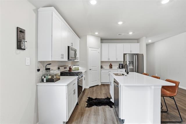 Building Photo - 9117 Cacti Ct