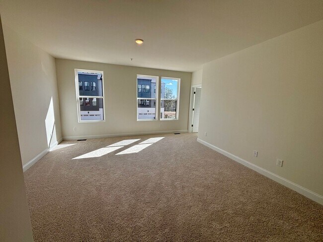 Building Photo - Brand New 2-Bedroom Condo in Raven Ridge C...