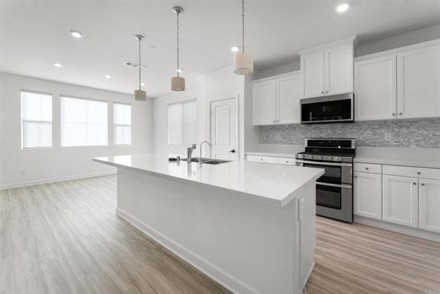 Building Photo - 27941 Silo Ln