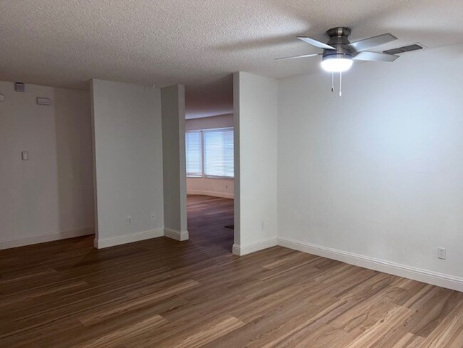 Building Photo - Completely remodeled 4 bedroom home with u...