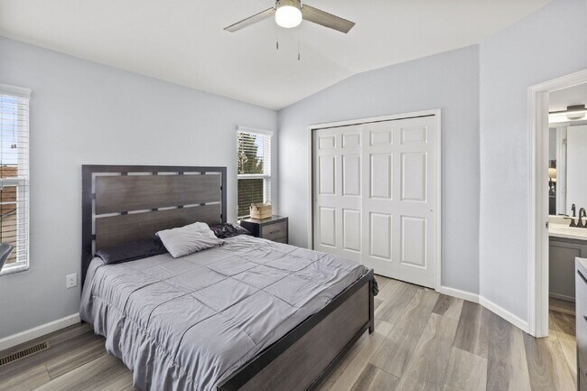 Building Photo - Spacious 4-Bedroom Home with Fenced Yard, 2-Car Garage & Scenic Views in Cheyenne Meadows