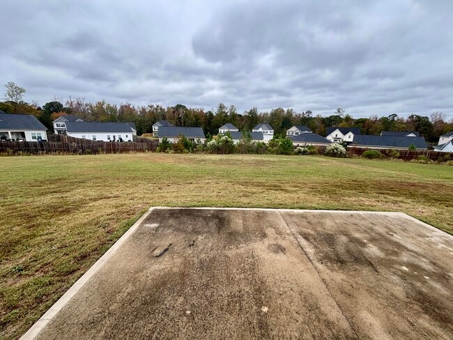 Building Photo - 4017 Pensacola Way