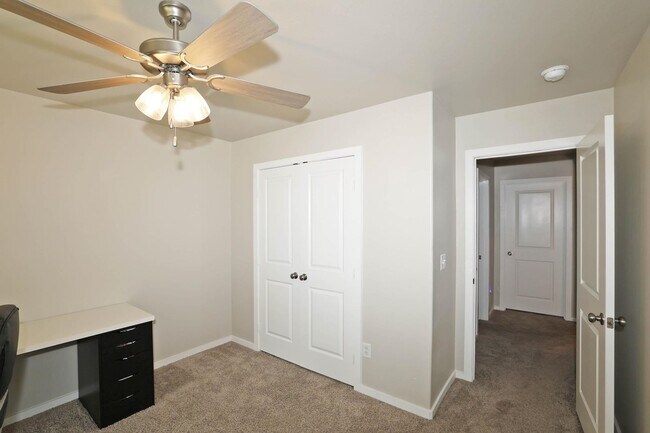 Building Photo - 7811 Bellamy Dr