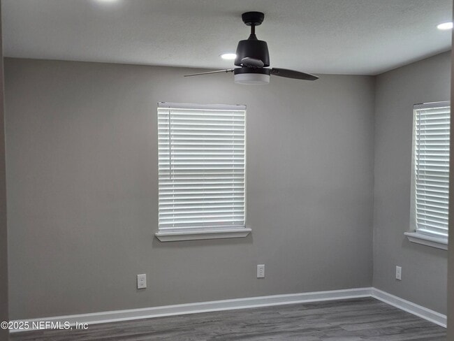 Building Photo - 4106 Lockhart Dr