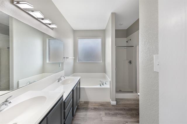 Building Photo - 407 Dartmoor Dr