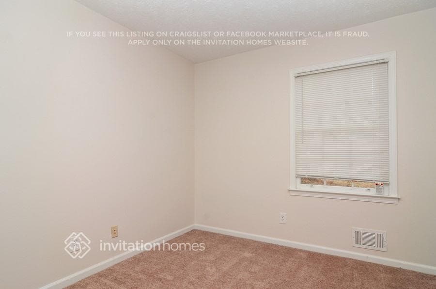 Building Photo - 3370 Doyle Ln SW