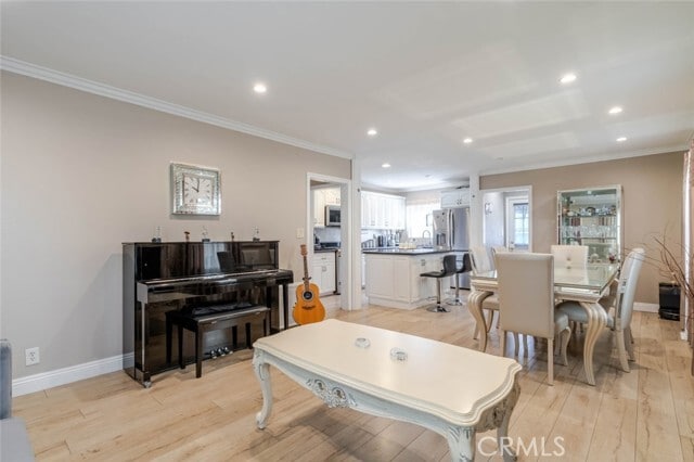 Building Photo - 3302 Paraiso Way