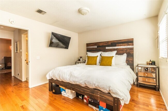 Building Photo - 4555 Colfax Ave