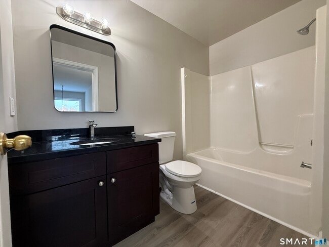 Building Photo - 40 Marlin Dr