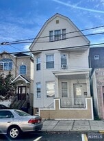 Building Photo - 409 Cleveland Ave