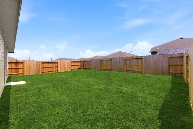Building Photo - 26815 Rosebay Wds Dr