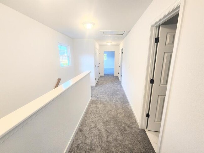 Building Photo - 4859 Town Point Road