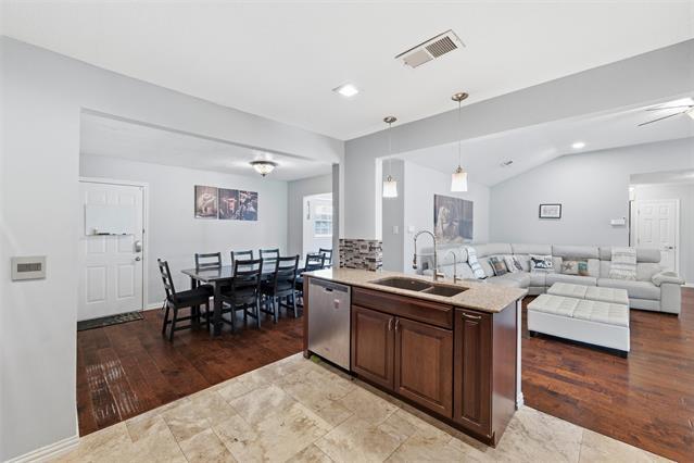 Building Photo - 1116 Seabrook Dr