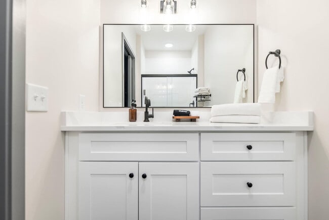 Building Photo - 520 Martin Luther King Jr Blvd