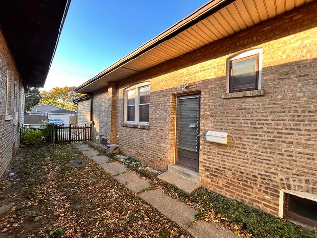 Building Photo - 1307 S Harlem Ave