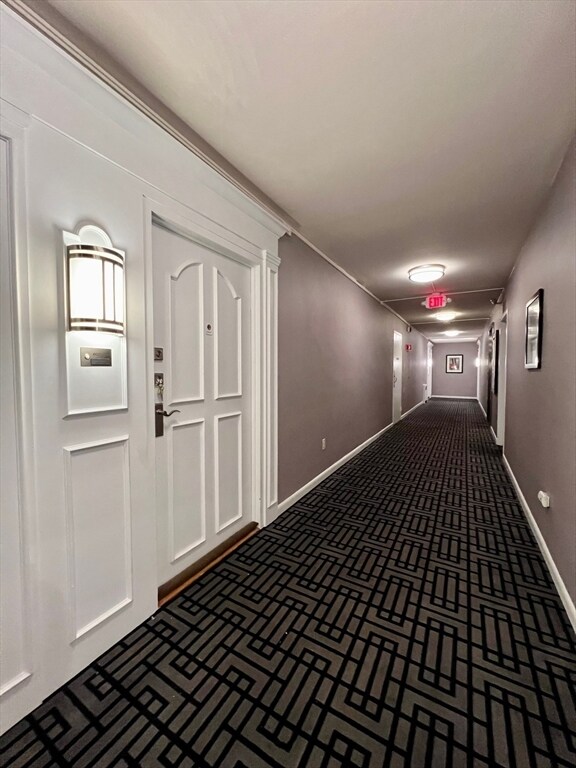 Building Photo - 20 Hammond Pond Pkwy