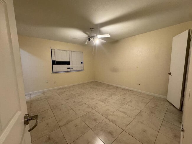 Building Photo - 5301 Gibson Dr
