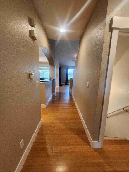 Building Photo - 1778 Monarch Cir