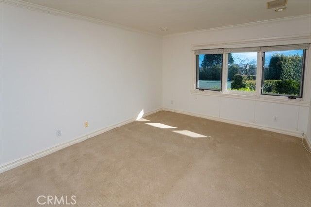 Building Photo - 984 La Cresta Pl