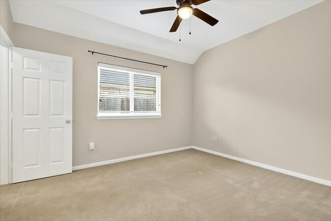 Building Photo - 6018 Tapestry Dr
