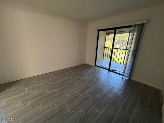 Building Photo - 19505 Quesada Ave