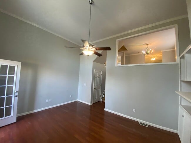 Building Photo - Broad River Township