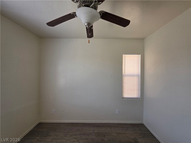 Building Photo - 7510 Perla Del Mar Ave