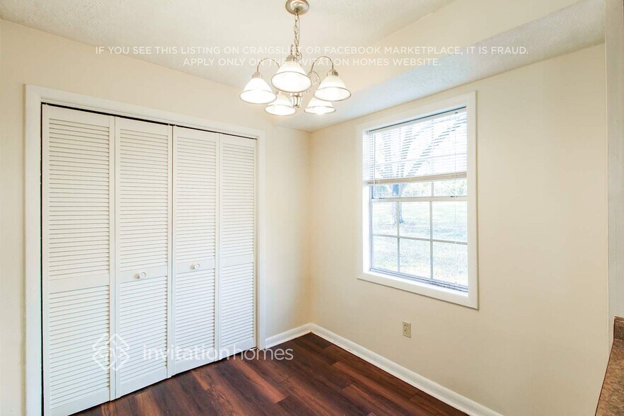 Building Photo - 1621 Wesley Way NW