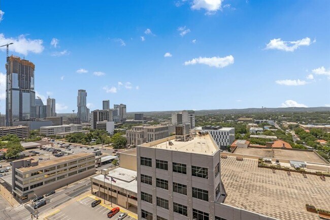 Building Photo - 1122 Colorado St