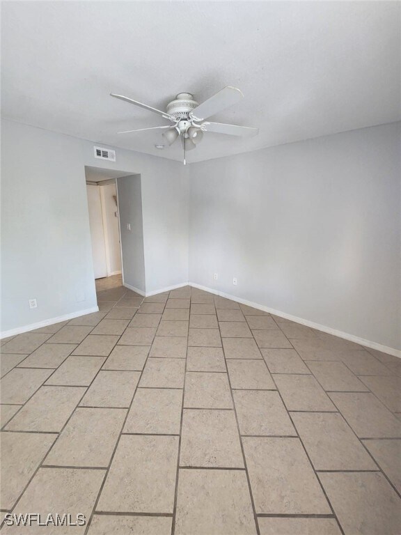 Building Photo - 2935 Winkler Ave