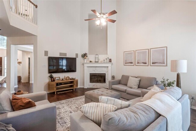 Building Photo - 8202 Sunburst Pkwy