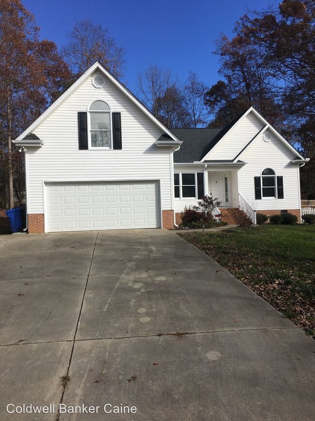 4 br, 2 bath House 42 Woodhedge Court 42 Woodhedge Ct Mauldin SC 29662 Apartment Finder