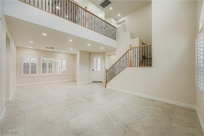 Building Photo - 840 S Paseo Rocoso Pl