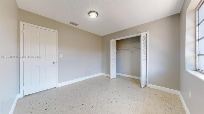 Building Photo - 3170 SW 25th Ter