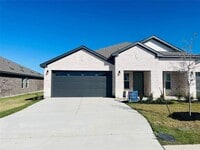 Building Photo - 18508-A High Flyer Way