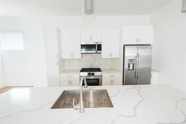 Building Photo - 1931 N Prairie Ave