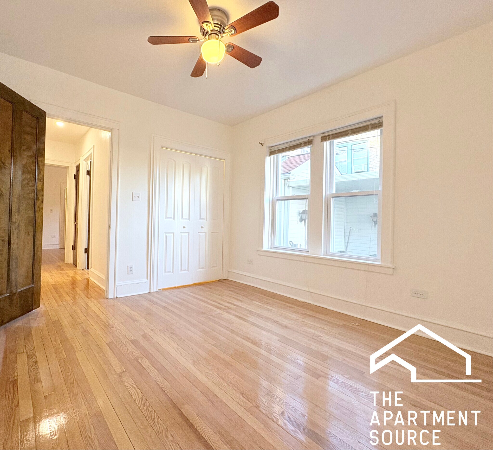 Building Photo - 5713 N Talman Ave