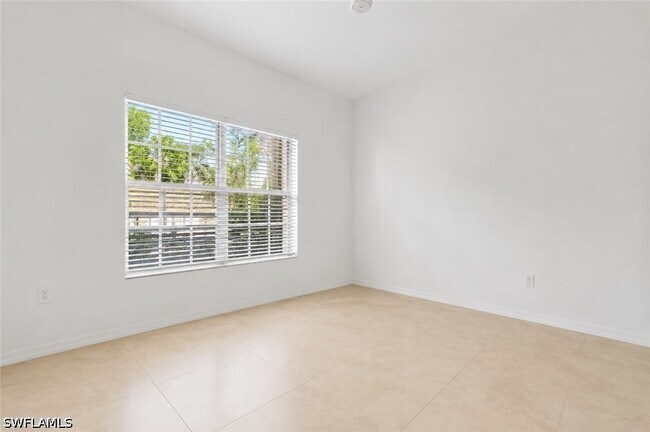 Building Photo - 322 Sugar Pine Ln
