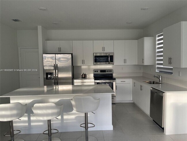 Building Photo - 22960 SW 130th Ave