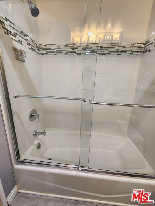 Building Photo - 10660 Wilshire Blvd