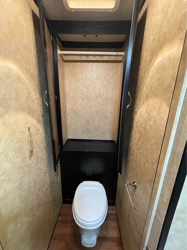 Building Photo - 5250 US-441