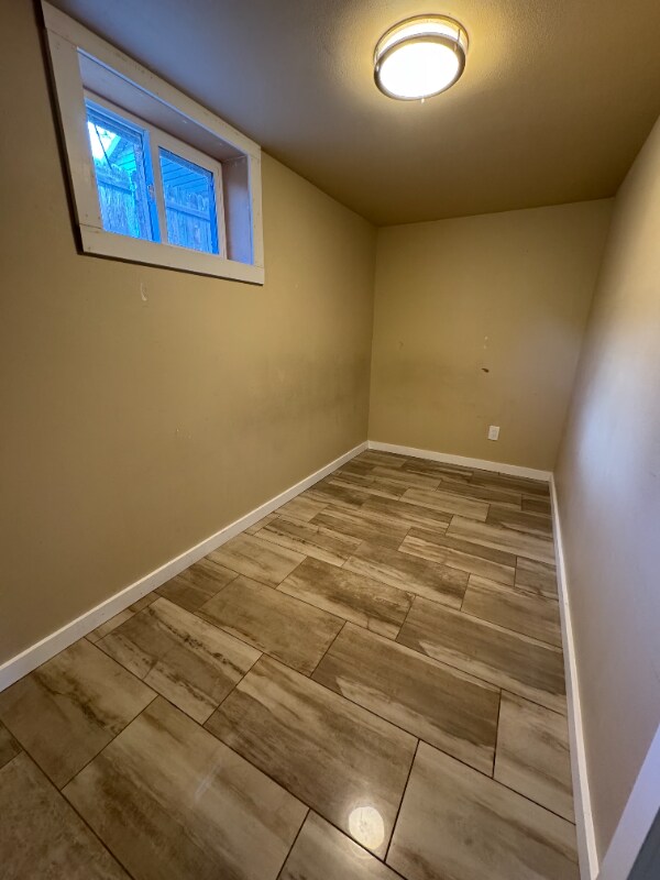 Building Photo - 810 600 W