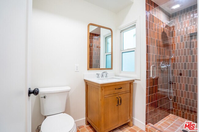 Building Photo - 6513 Orange St