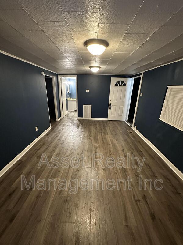 Building Photo - 408 Hassler Mill Rd