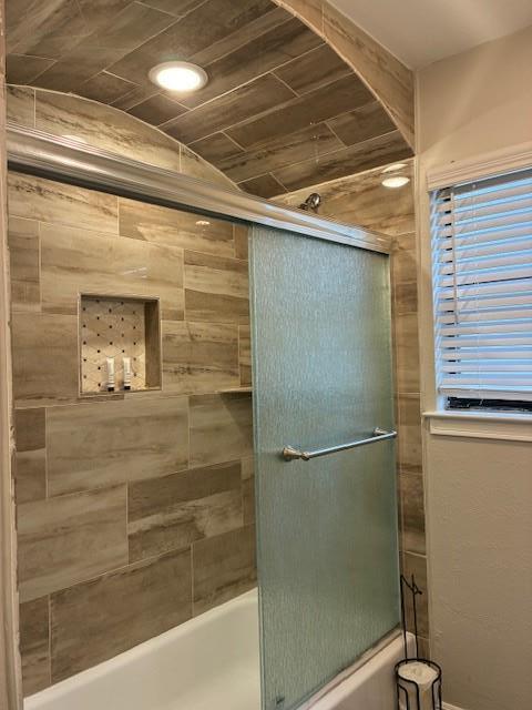 Building Photo - 4308 Miramar Dr