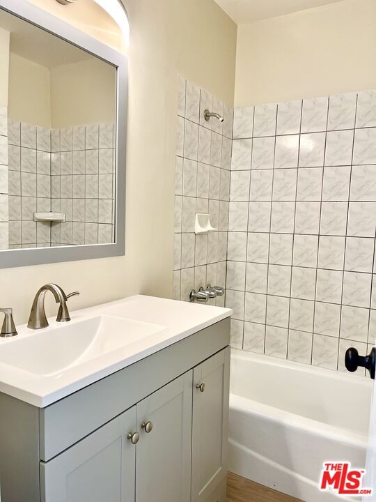 Building Photo - 1033 Euclid St