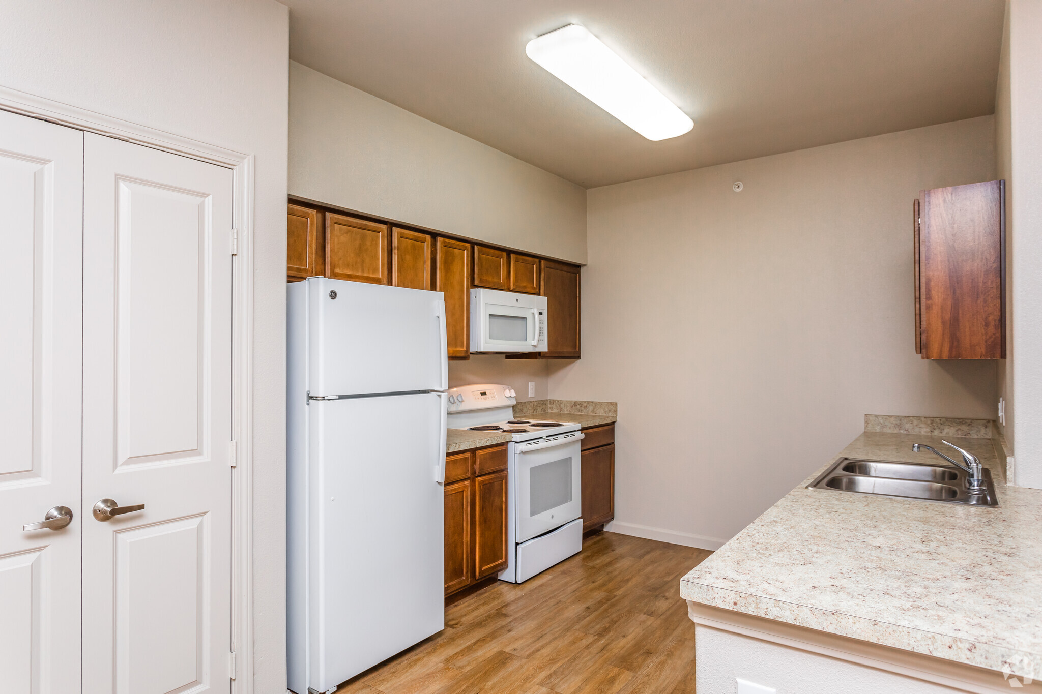 1BR, 1BA - 760SF Kitchen - Masters Ranch