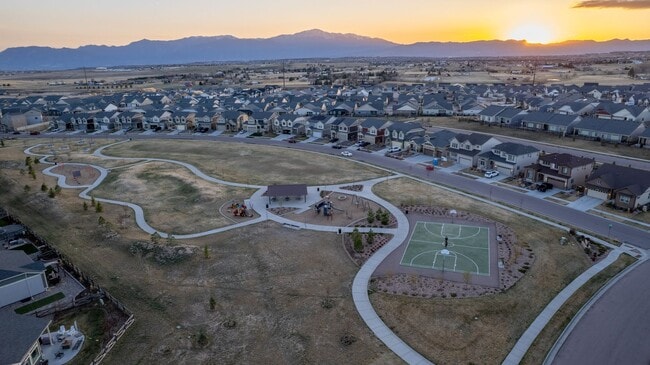 Building Photo - Amazing 2 story in Banning Lewis Ranch